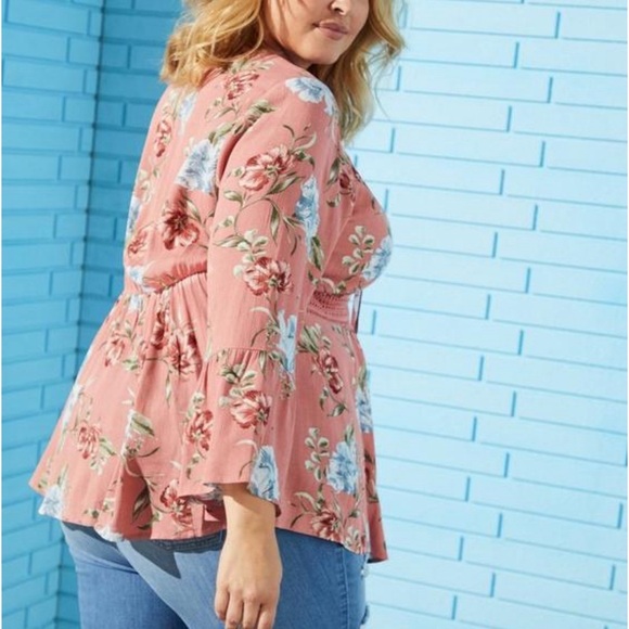 Torrid Babydoll Gauze Crochet Trim Floral Lace-Up Top Dusty Coral Plus Size 1 1X - Picture 4 of 14